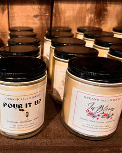 Handcrafted Soy Candle - 7oz: Pillow Talk